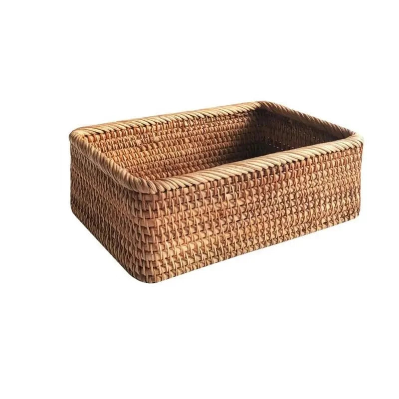 Optimisez votre rangement avec notre grand panier en osier. Robuste et esthétique, il apporte une touche naturelle tout en organisant votre intérieur.