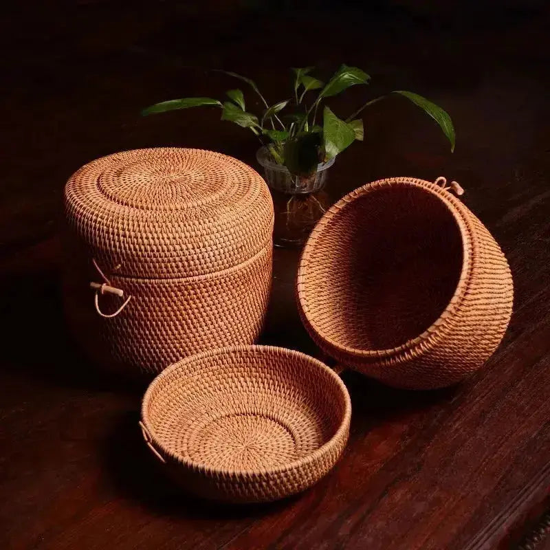 Panier de rangement en rotin avec couvercle
